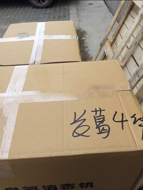 11月4日給河南長葛客戶的臭氧機發(fā)貨！